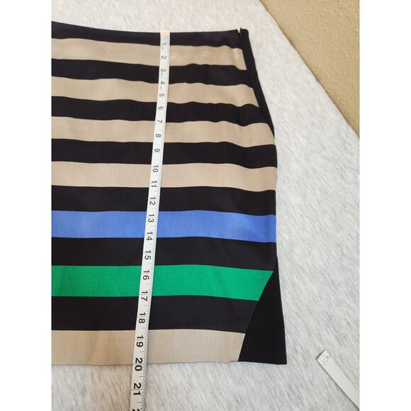 Diane von Furstenberg Striped Silk & Wool Blend Pencil Skirt Size 10 - Picture 6 of 6